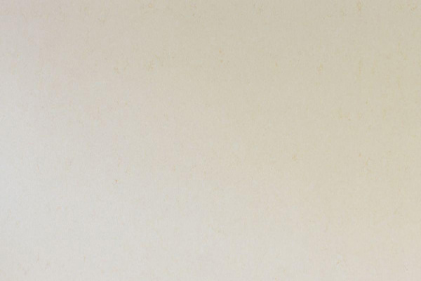 Подоконник из бежевого кварцевого камня Stratos C4444 Sahara Beige