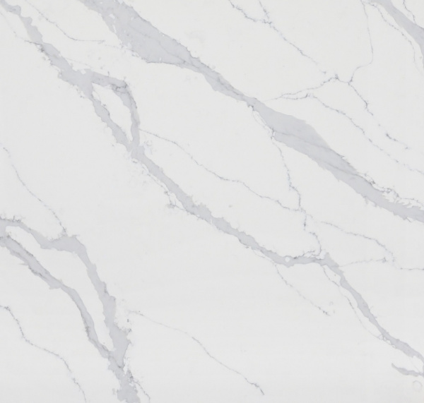 Столешница для ванной из кварцевого агломерата SmartQuartz Calacatta Moon с зеркальными прожилками