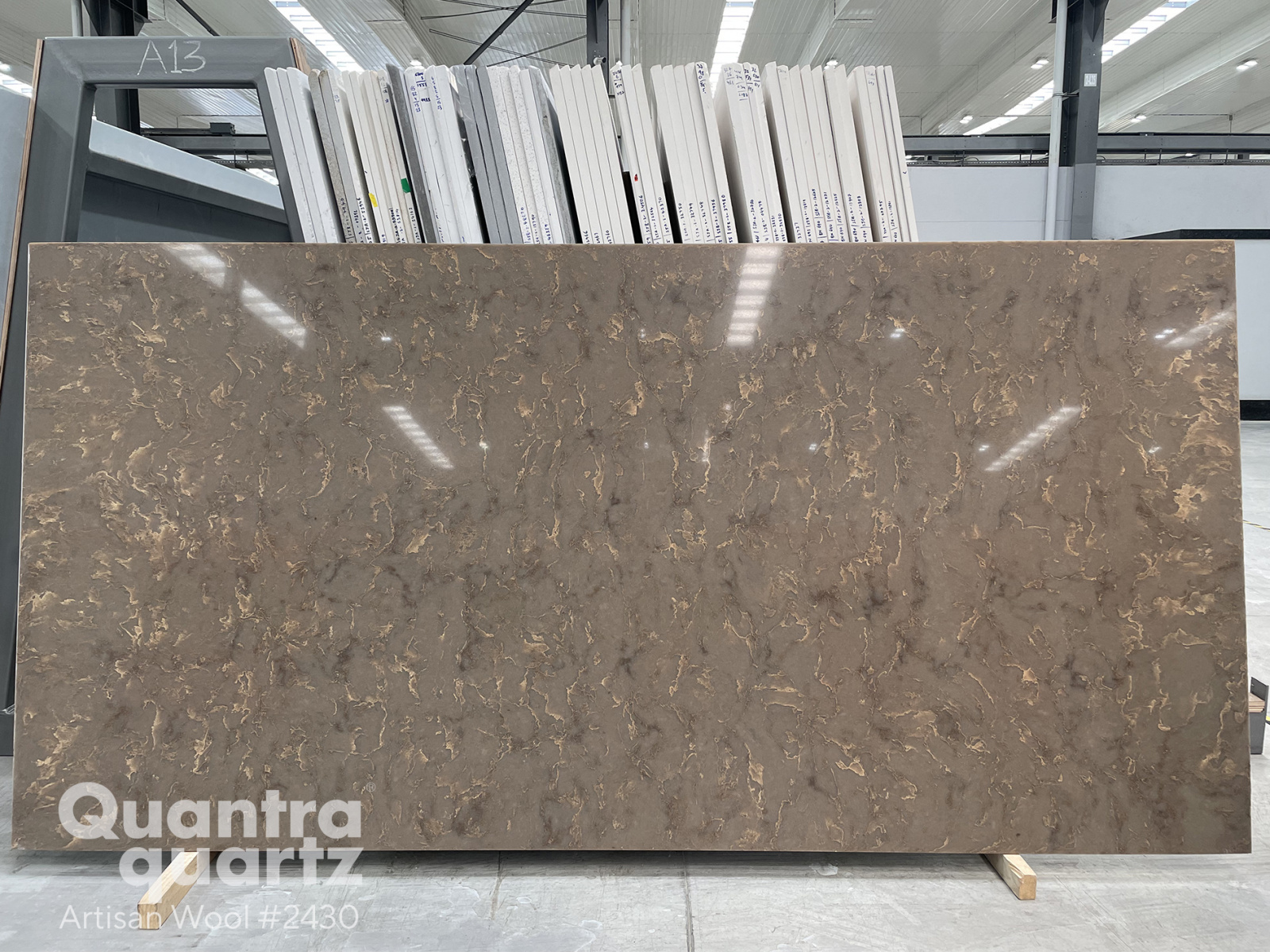 Quantra Quartz 2430 Artisan Wool – купить слэб в Москве